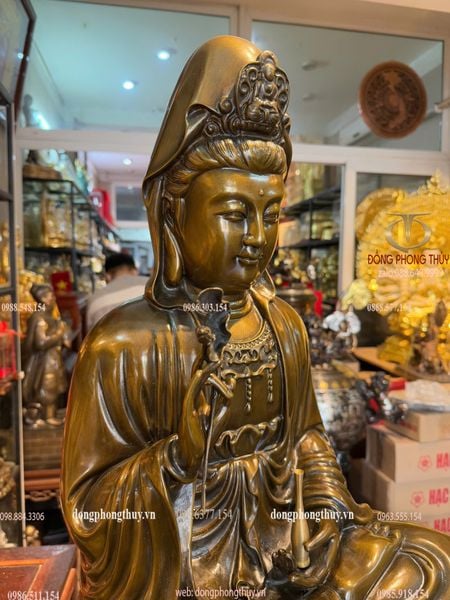 Tượng phật Quan Âm bằng đồng Cao 70 ngang 42 sâu 42cm nặng 58kg
