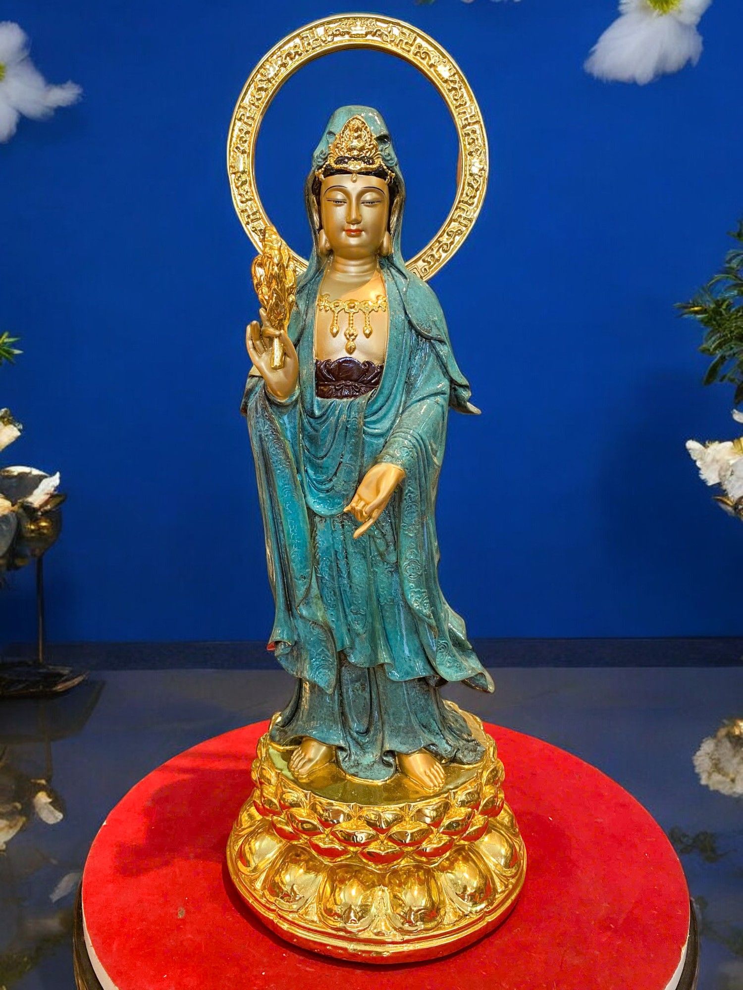Tượng Quan Âm bằng đồng cao 45cm