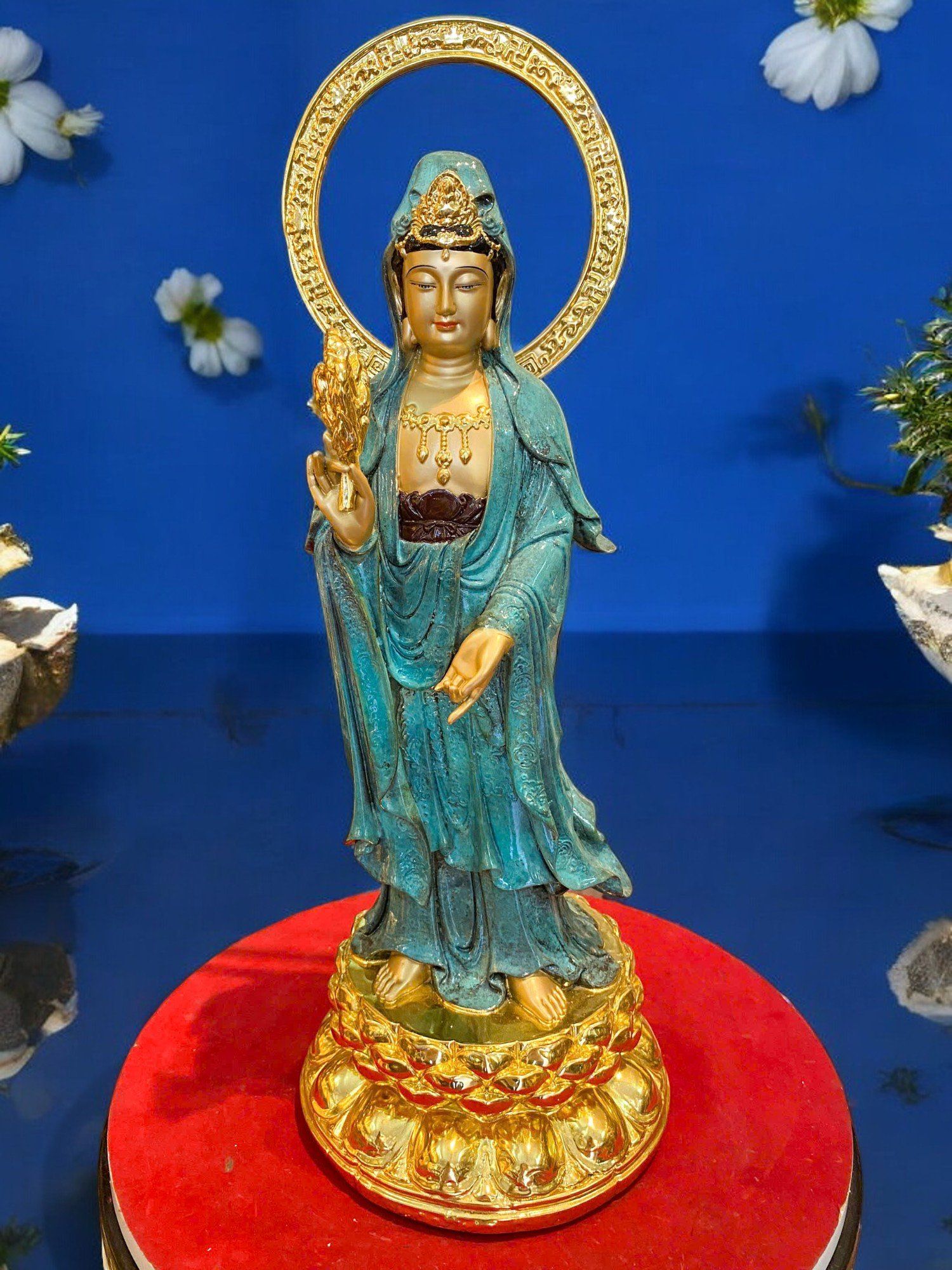 Tượng Quan Âm bằng đồng cao 45cm
