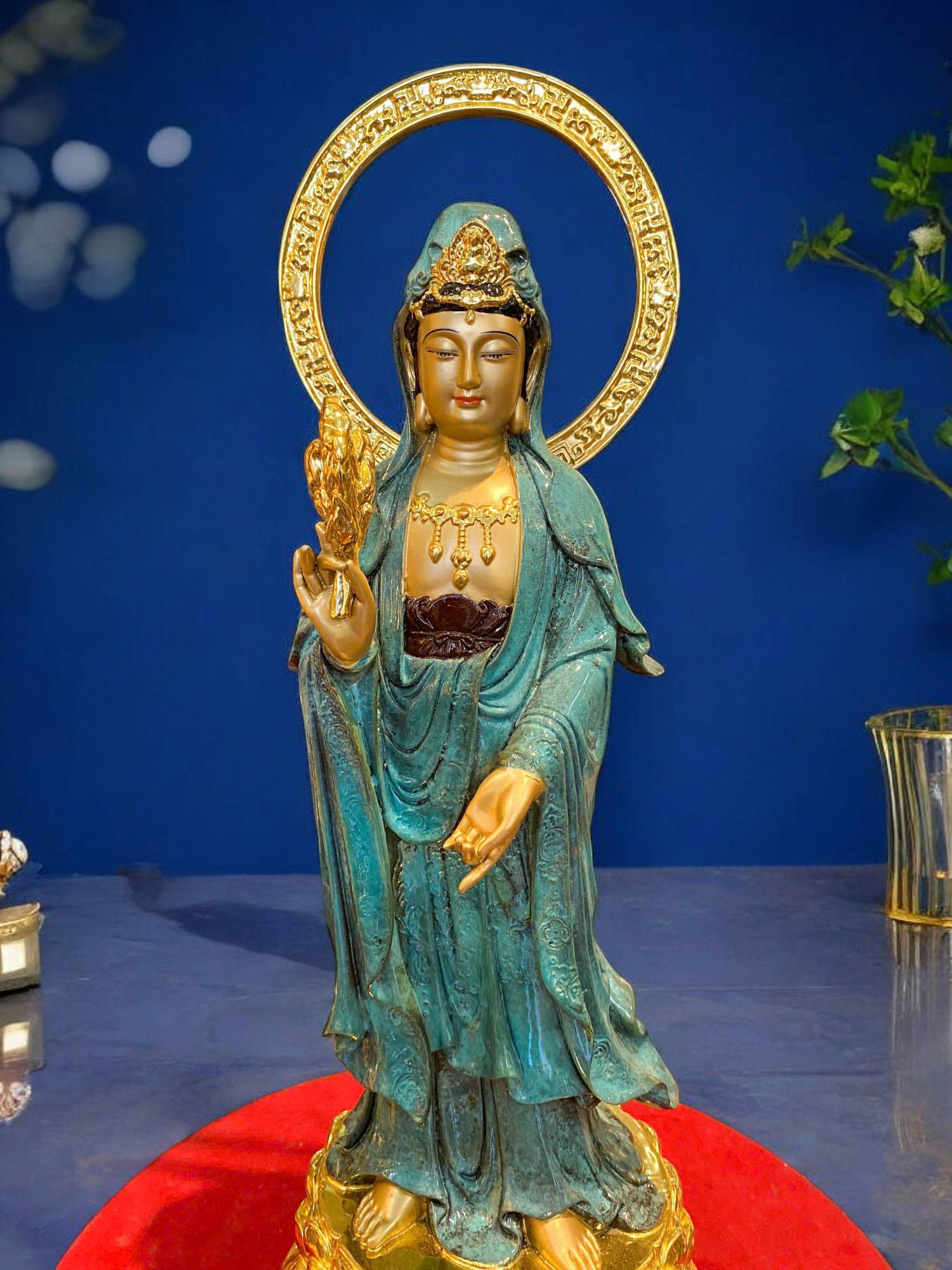 Tượng Quan Âm bằng đồng cao 45cm