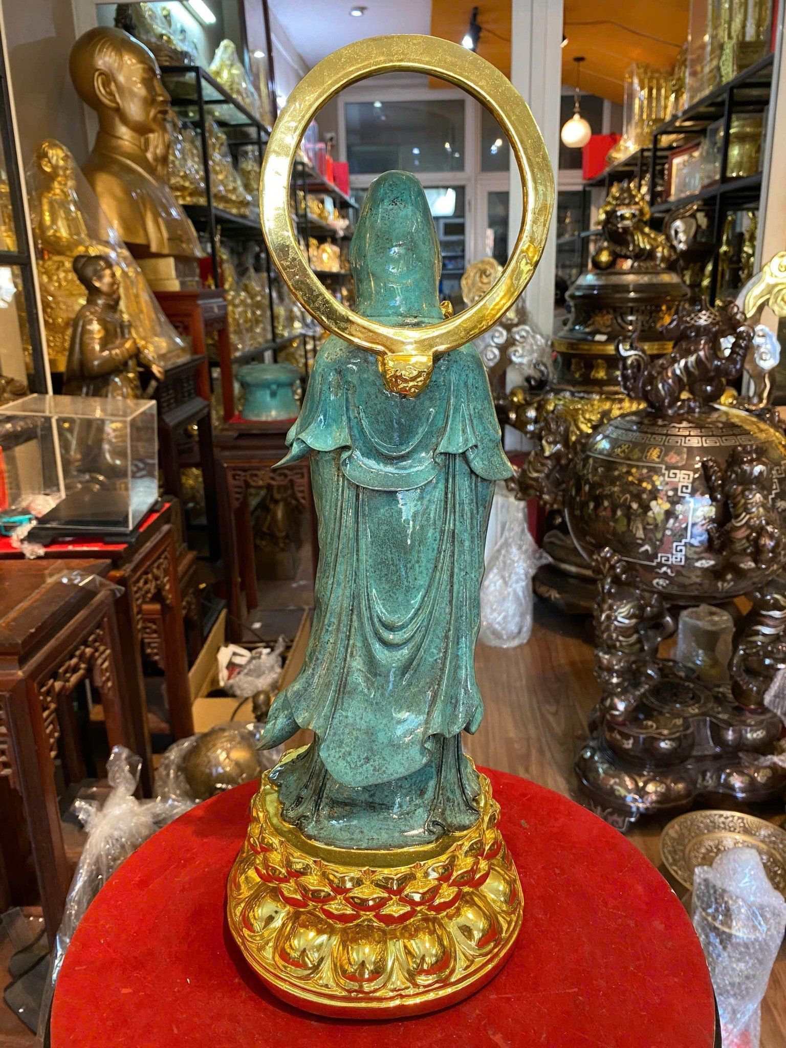 Tượng Quan Âm bằng đồng cao 45cm