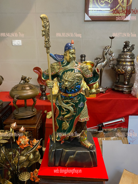 Tượng quan công vẽ màu bằng đồng cao 45cm