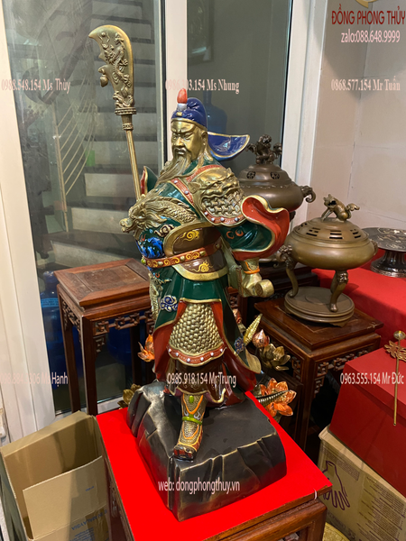 Tượng quan công vẽ màu bằng đồng cao 45cm