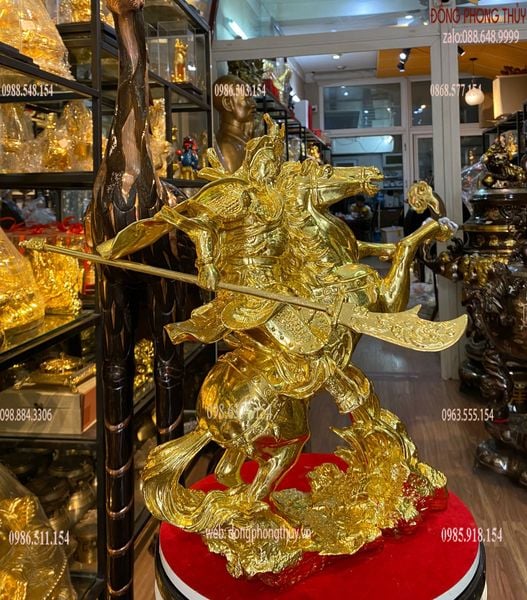 Tượng ngựa mạ vàng quan công cưỡi ngựa dát vàng nano