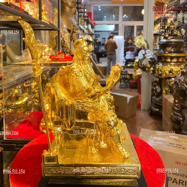Tượng quan công dát vàng nano