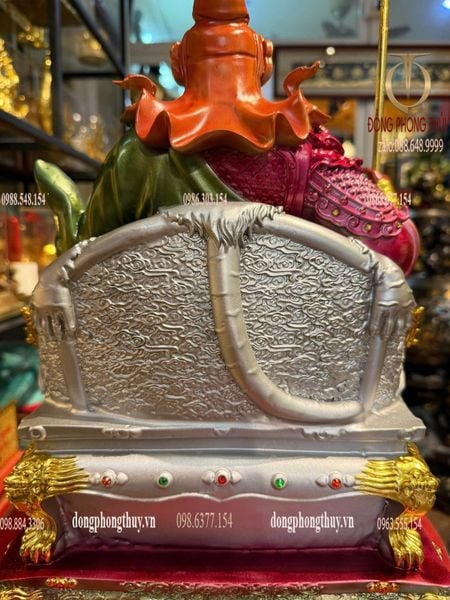 Tượng quan công cao 40cm nặng 13,5kg vẽ màu