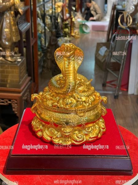 Tượng rắn hũ vàng bằng đồng dát vàng 24k Cao 20 ngang 17 sâu 17 nặng 2kg