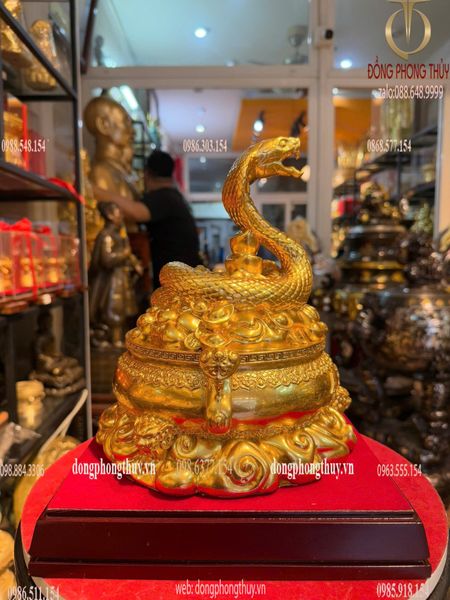 Tượng rắn hũ vàng bằng đồng dát vàng 24k Cao 25 ngang 22 sâu 20cm nặng 3,2kg
