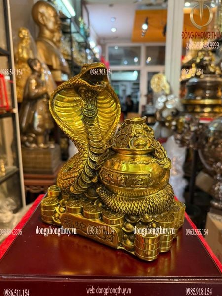 Tượng rắn phong thủy bằng đồng cao 22 ngang 19 sâu 12,5 nặng 2,5kg