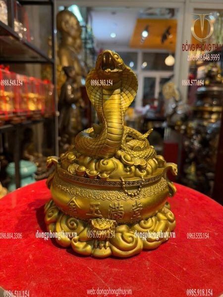 Tượng rắn phong thủy bằng đồng cao 25 ngang 22 sâu 20cm nặng 3,2kg