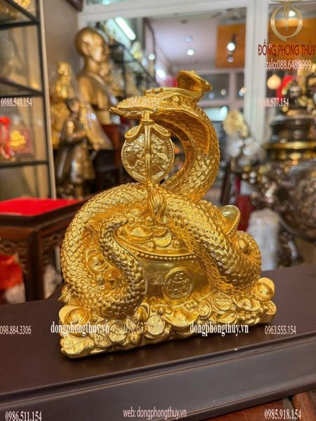 Tượng rắn phong thủy dát vàng 24K