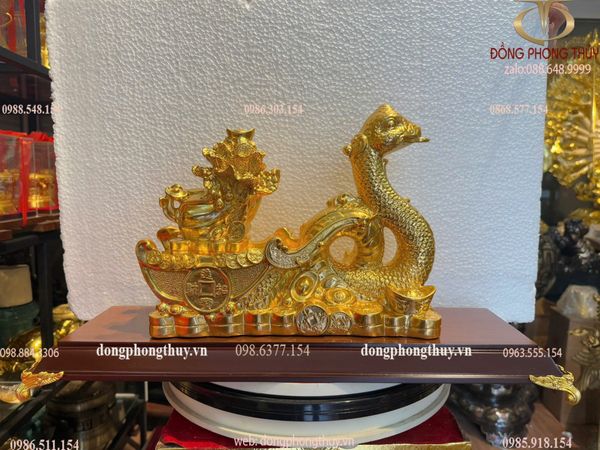 Tượng rắn kéo bắp cải bằng đồng dát vàng 24k Cao 22 ngang 28 sâu 10 nặng 4,6kg