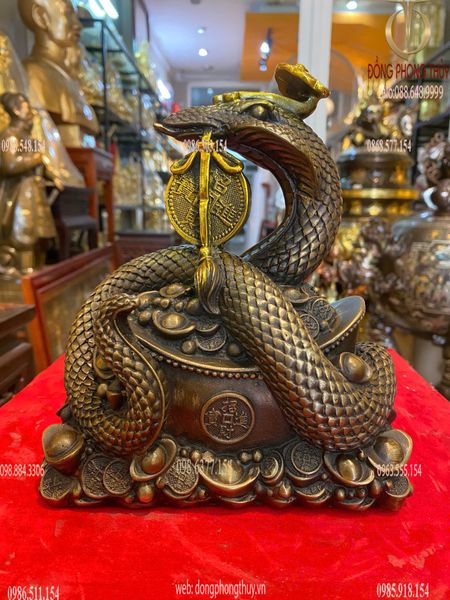 Tượng rắn phong thủy bằng đồng Cao 20cm ngang 17cm nặng 2,5kg
