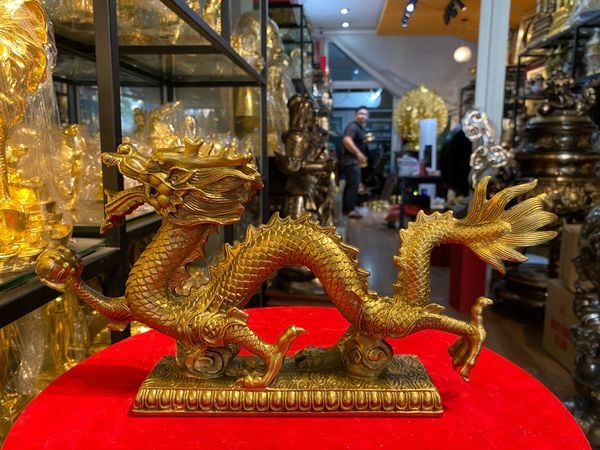 Tượng rồng phong thủy bằng đồng