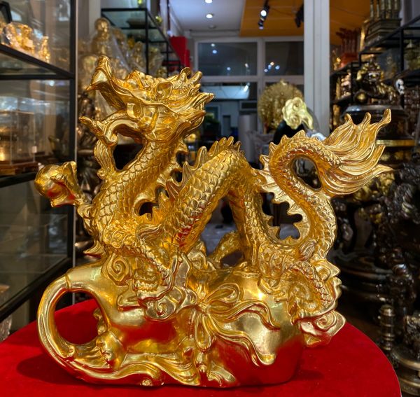 Tượng rồng mạ vàng 24k