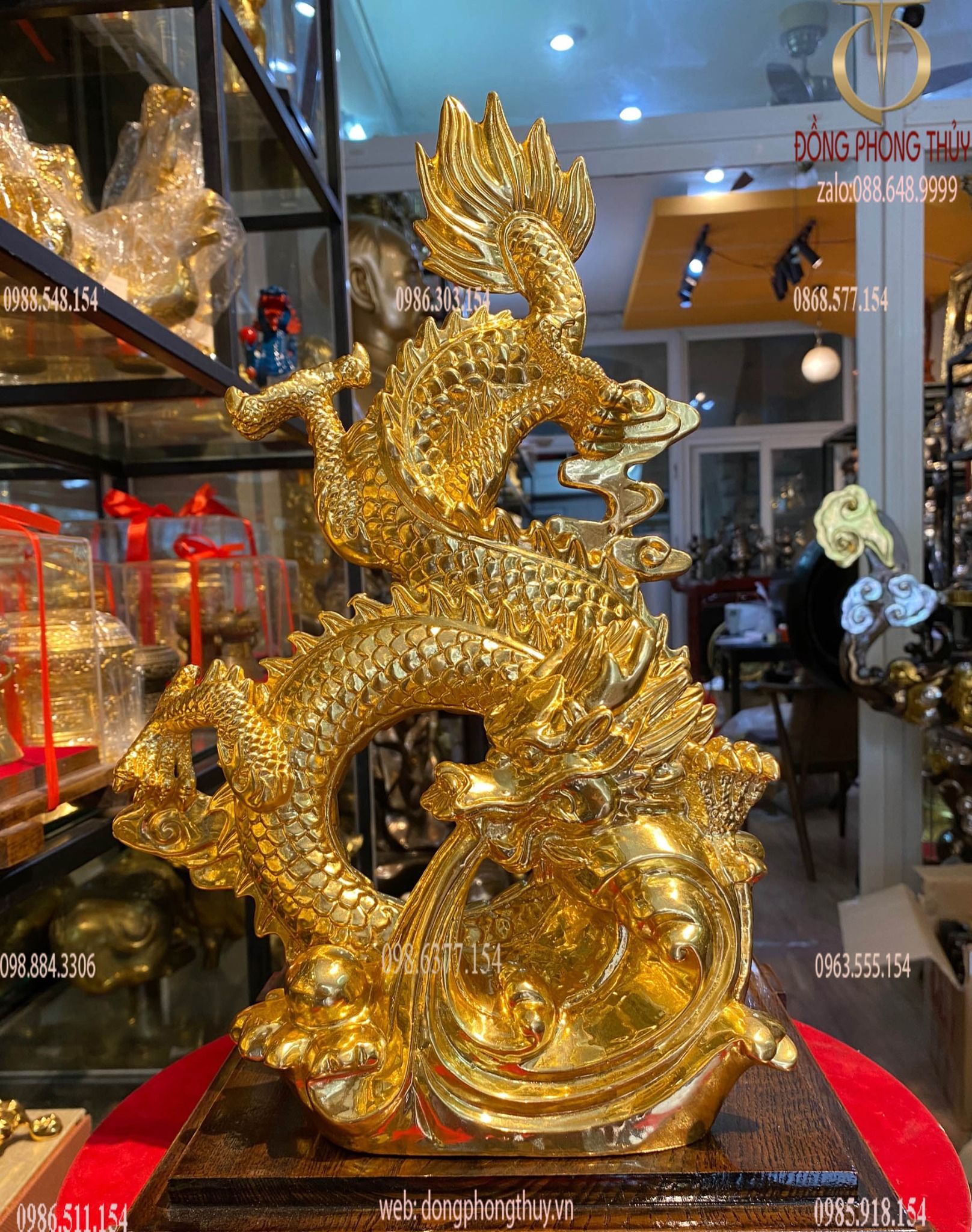 Tượng rồng dát vàng 24k