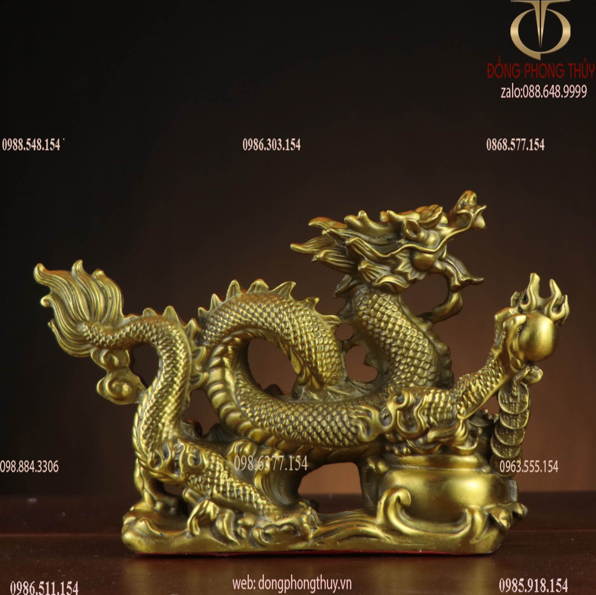 Tượng rồng đế tiền hũ vàng