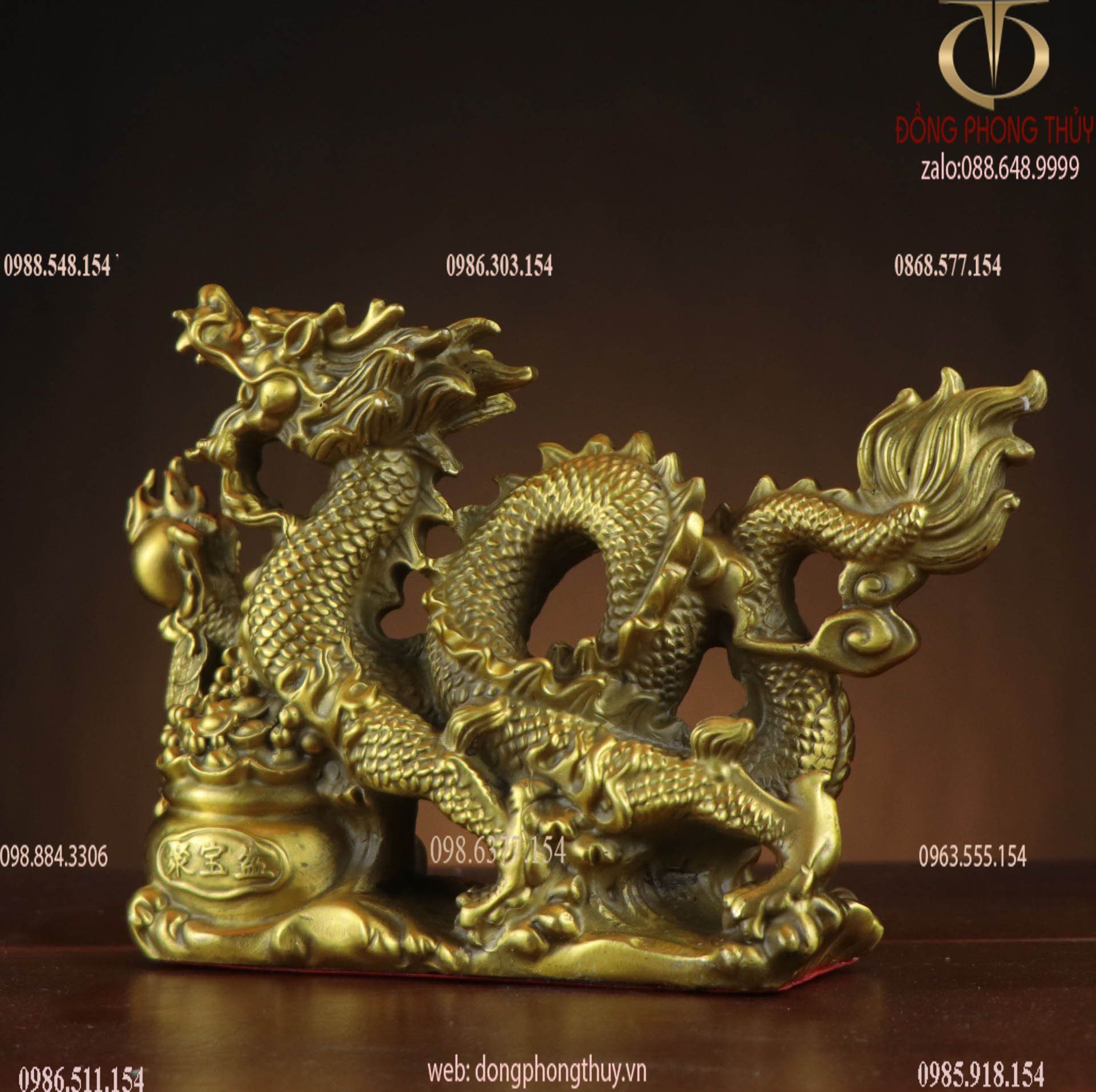 Tượng rồng đế tiền hũ vàng