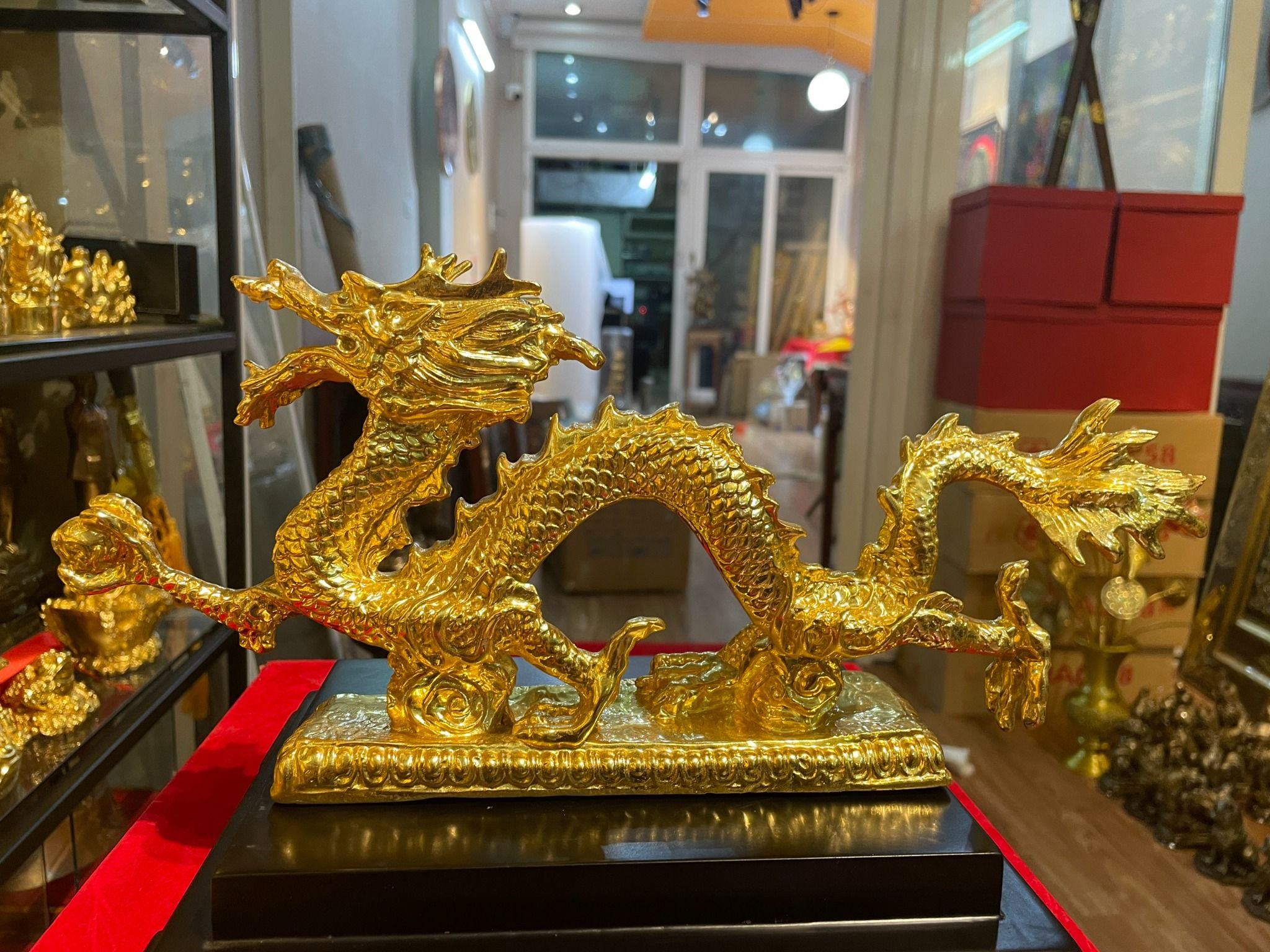 Tượng rồng phong thủy bằng đồng dát vàng 24k