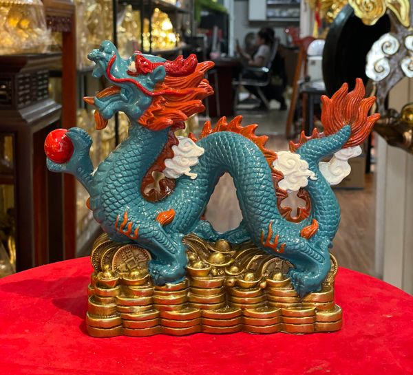 Tượng rồng phong thủy vẽ màu