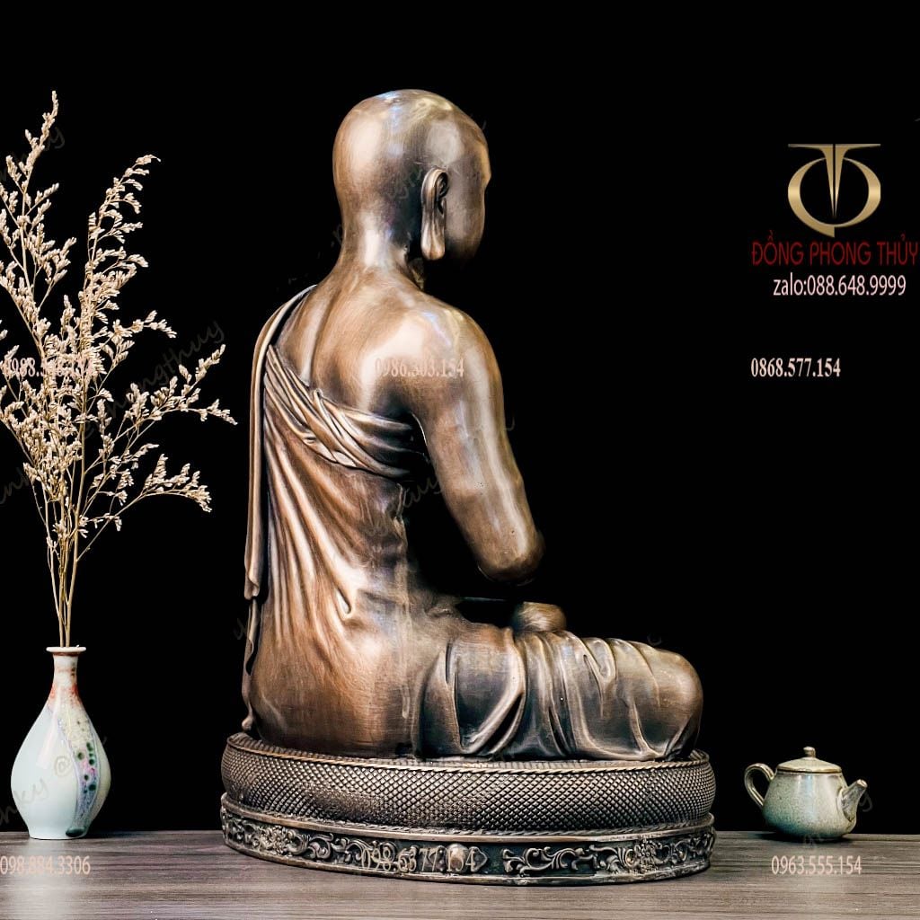 Tượng thánh tăng sivali