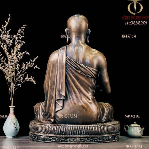 Tượng thánh tăng sivali