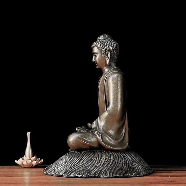 Tượng phật Thích Ca ngồi dơm bằng đồng hun 30cm 4,5kg