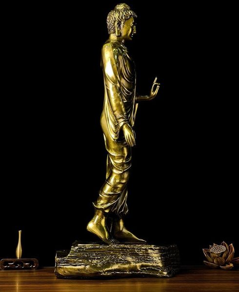 Tượng phật Thích Ca đứng 60cm bằng đồng thau.