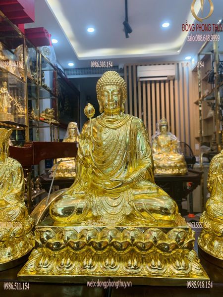 Tượng phật Thích Ca áo hoa 40cm dát vàng