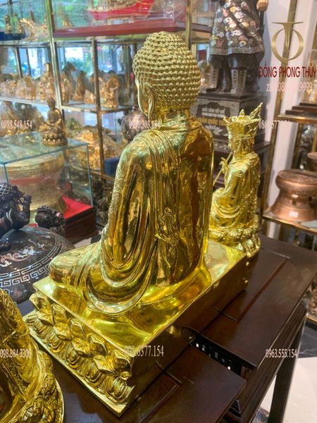 Tượng phật Thích Ca áo hoa 40cm dát vàng