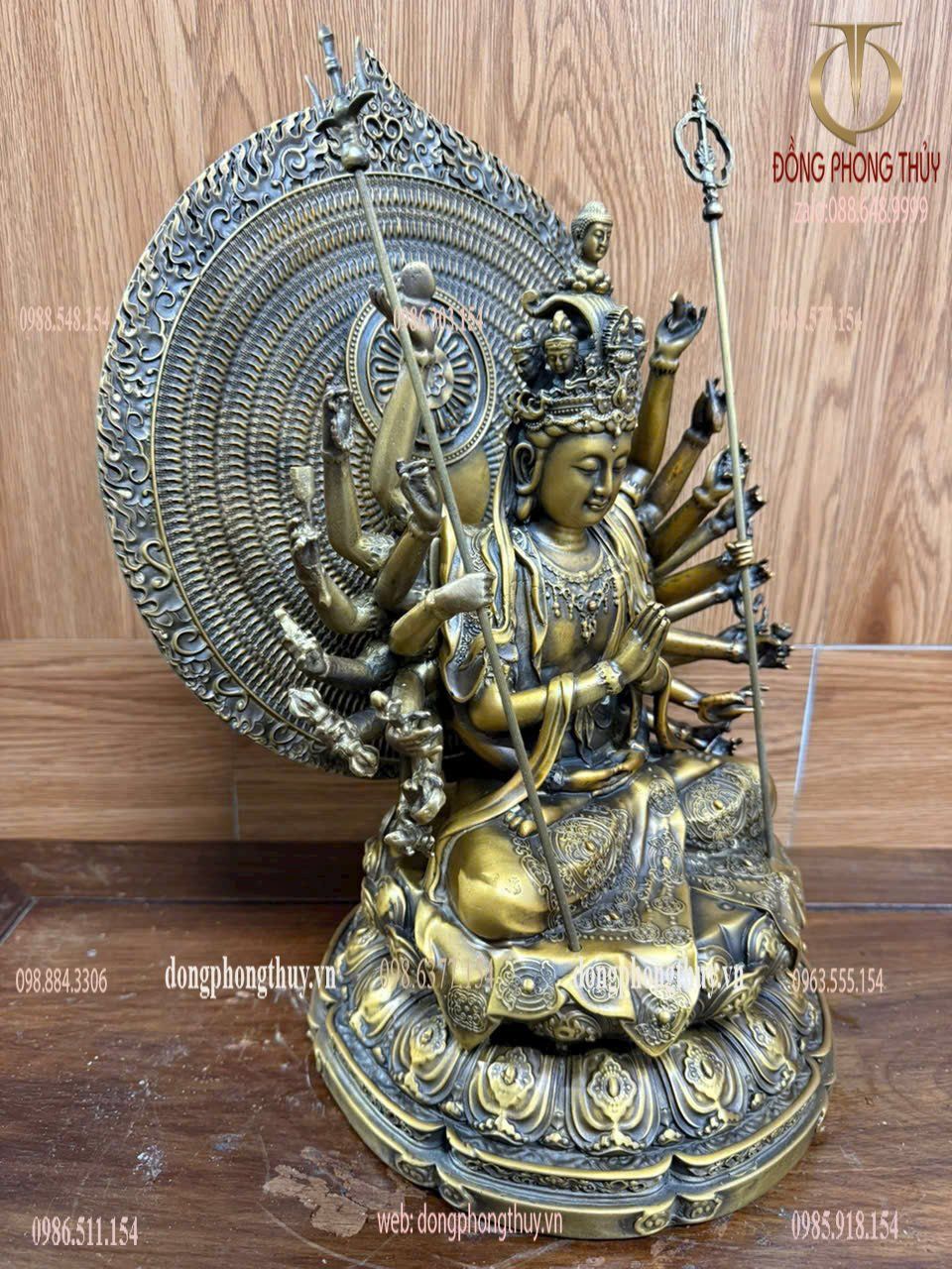 Tượng thiên thủ thiên nhãn