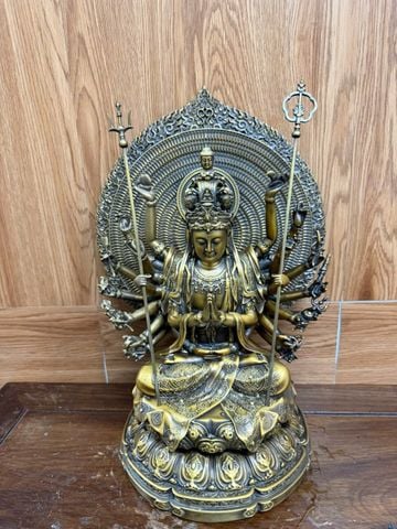 Tượng thiên thủ thiên nhãn cao 37 ngang 26 nặng 8,5kg