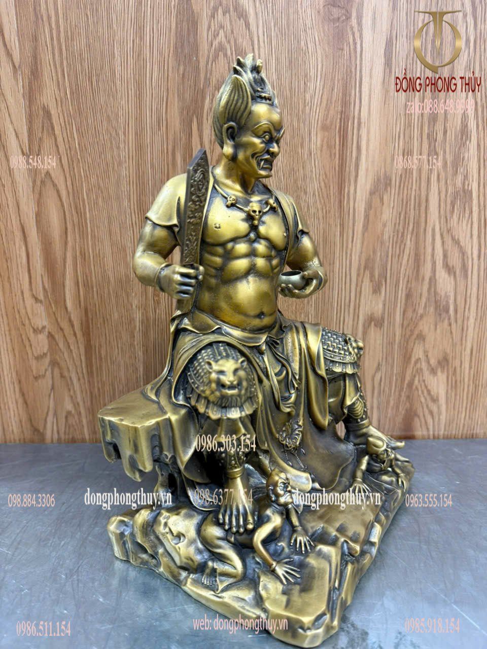 Tượng tiêu diện đại sĩ