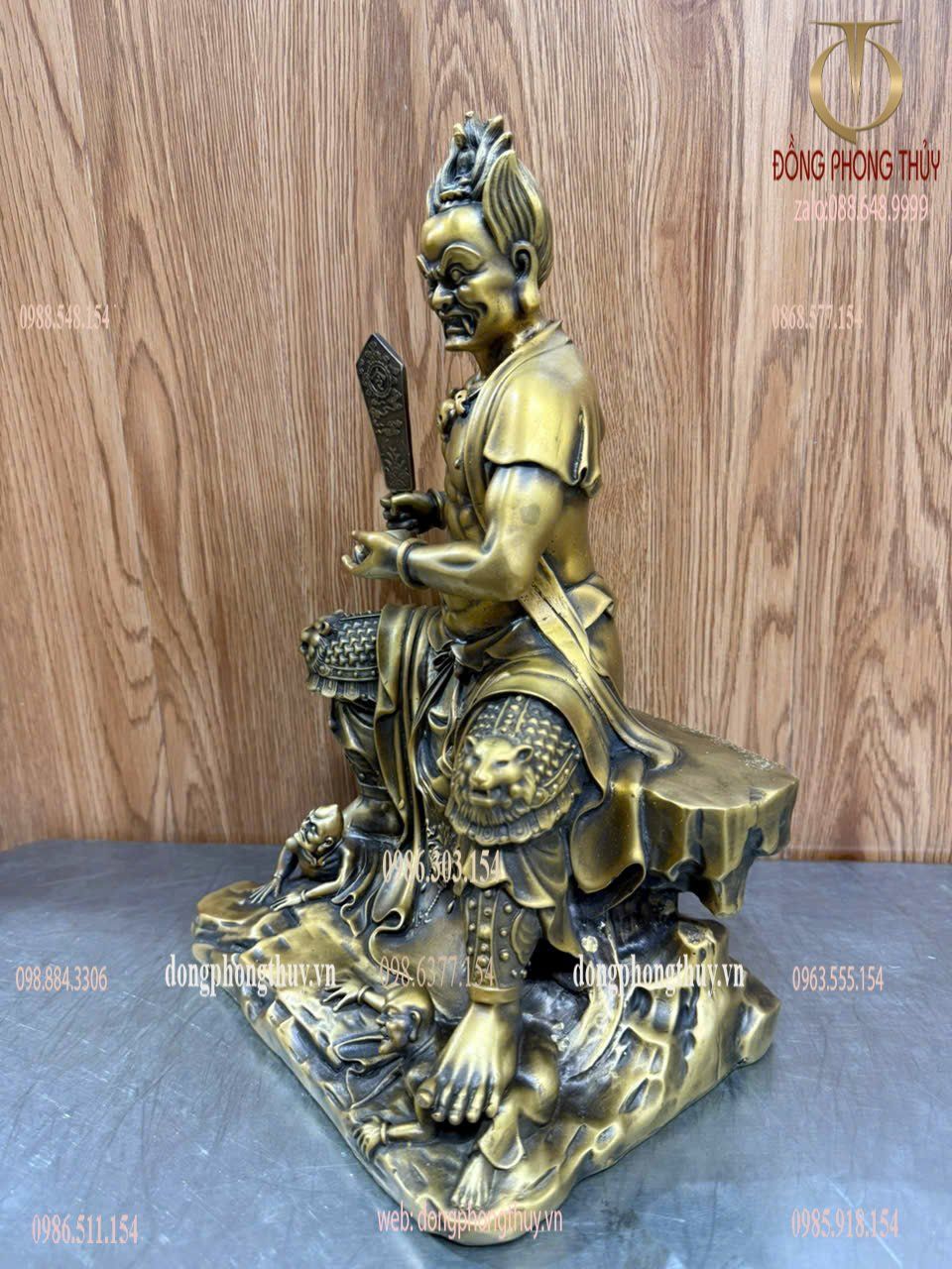 Tượng tiêu diện đại sĩ