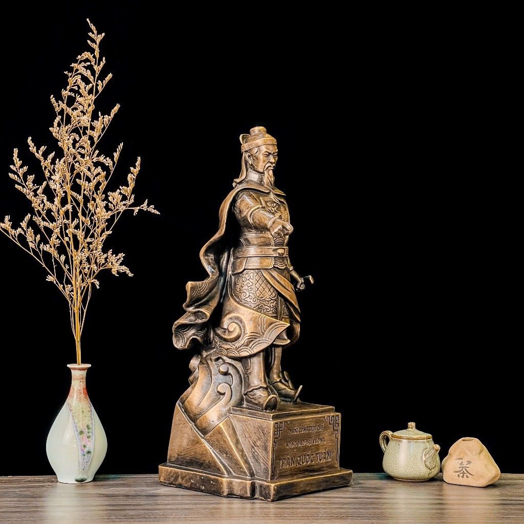 Tượng Trần Hưng Đạo 30cm bằng đồng