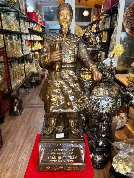 Tượng Trần Hưng Đạo 70cm khảm tam khí