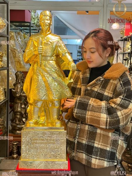 Tượng Trần Hưng Đạo 90cm 45kg dát vàng 24k