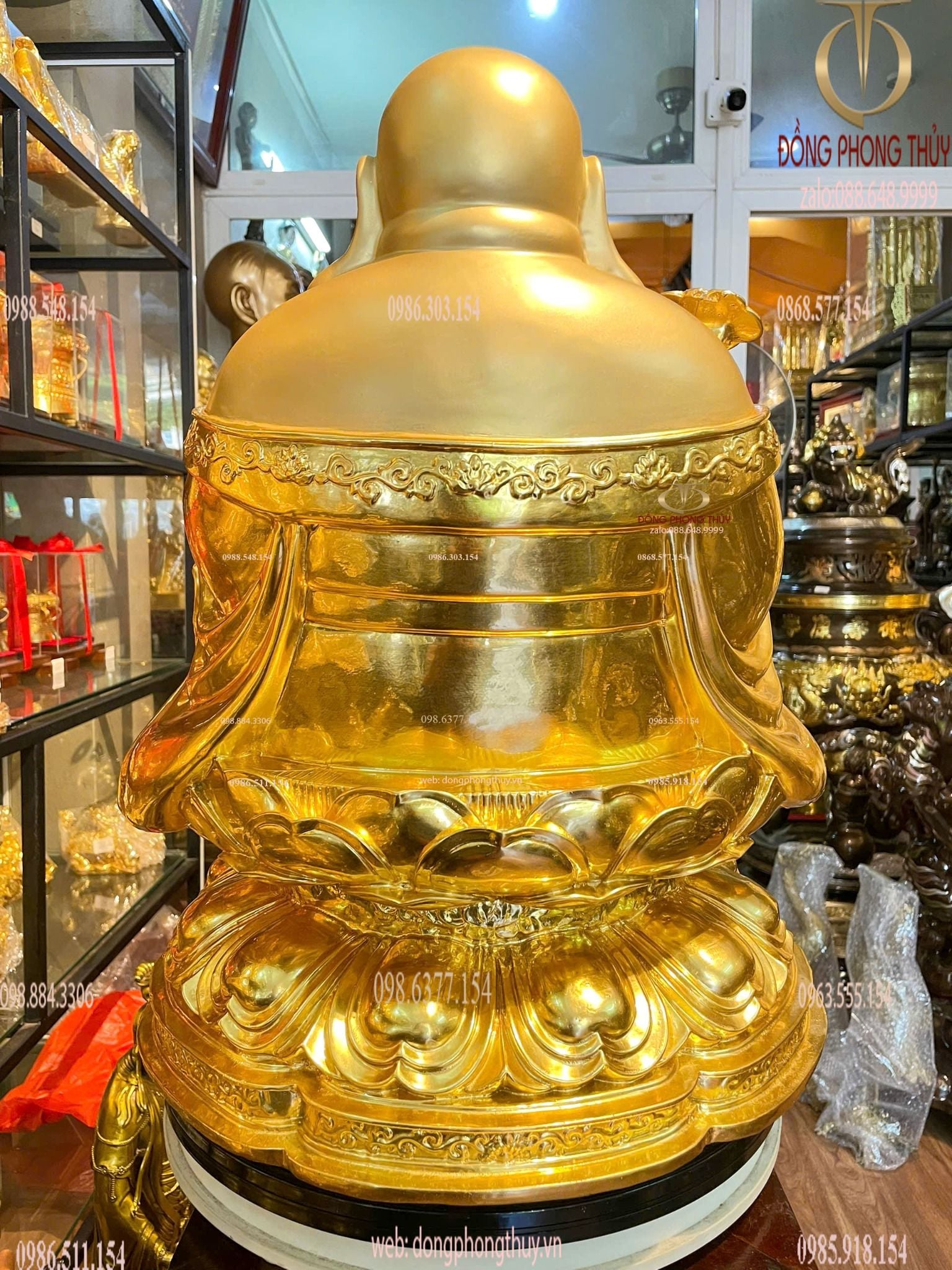 Tượng Di Lặc tọa đài sen dát vàng 24k vẽ màu Cao 50cm ngang 40cm sâu 36cm nặng 20kg