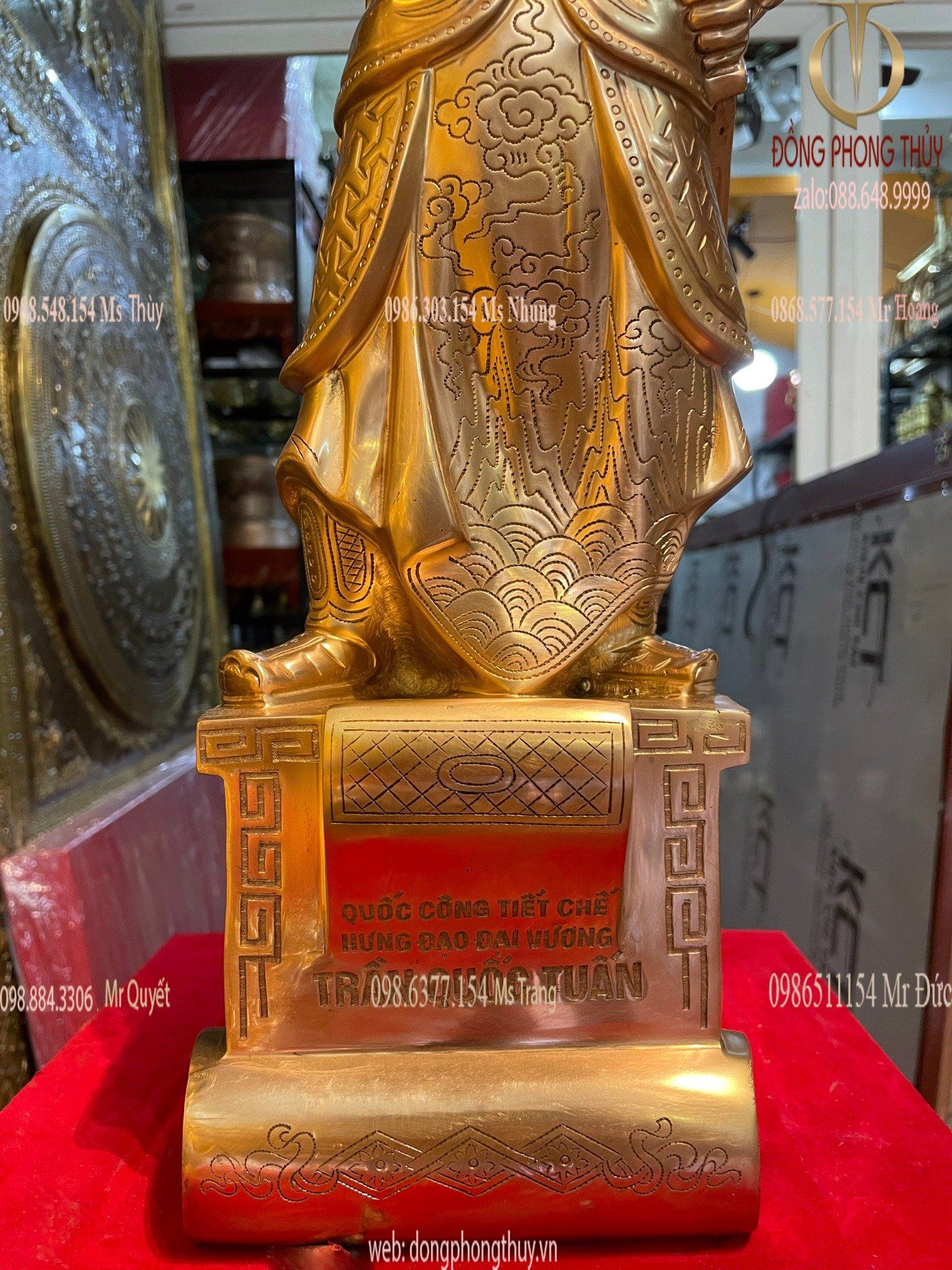tượng trần hưngđạo