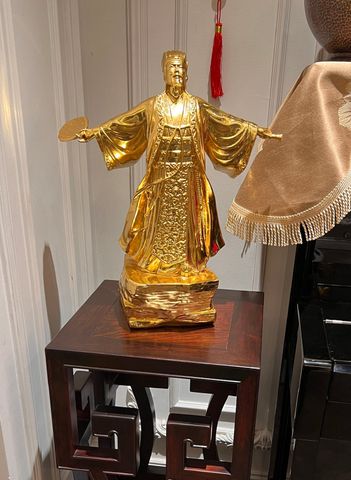 Tượng Khổng Minh Gia Cát Lượng dát vàng 24k