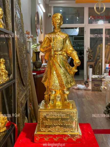Tượng Trần Hưng Đạo cao 47cm thếp vàng 24k