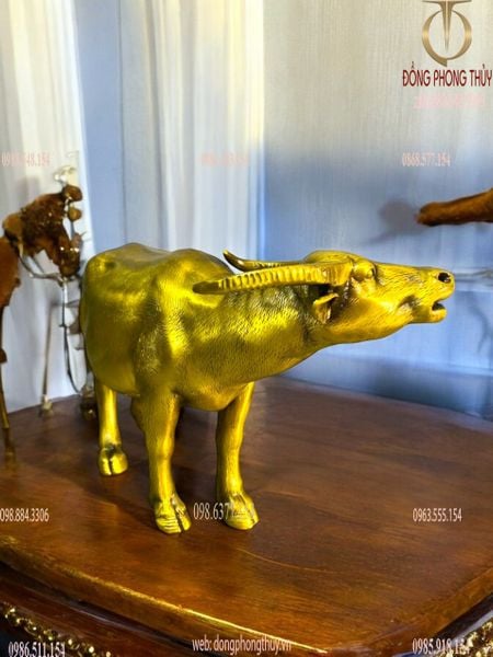 Tượng trâu bằng đồng ngang 34 cao 20 nặng 3,6kg
