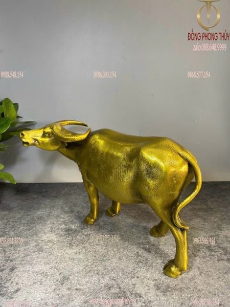 Tượng trâu bằng đồng ngang 34 cao 20 nặng 3,6kg