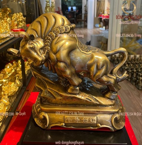 Tượng bò tót phố wall tài chính bằng đồng