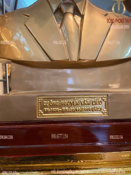 Tượng truyền thần cao 48cm dát tên vàng 24K