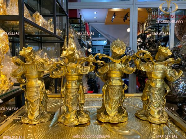 Tượng tứ đại thiên vương bằng đồng