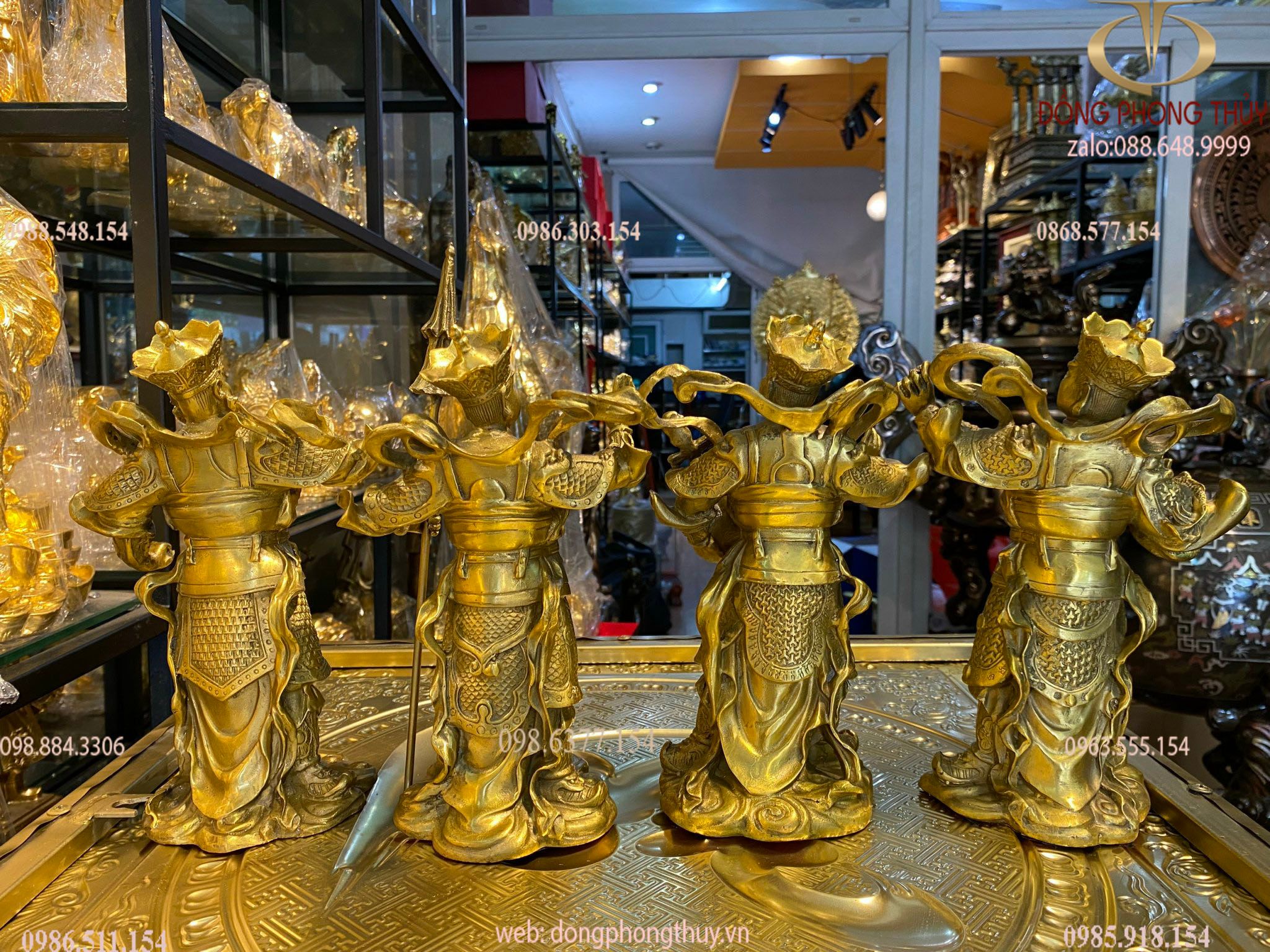 Tượng tứ đại thiên vương bằng đồng
