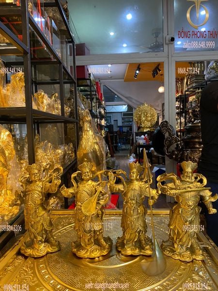 Tượng tứ đại thiên vương bằng đồng