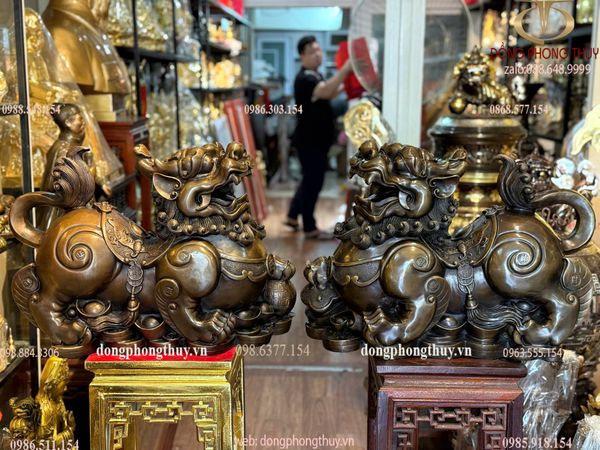 Tỳ hưu phong thủy Cao 47 ngang 60 sâu 23 nặng 50kg