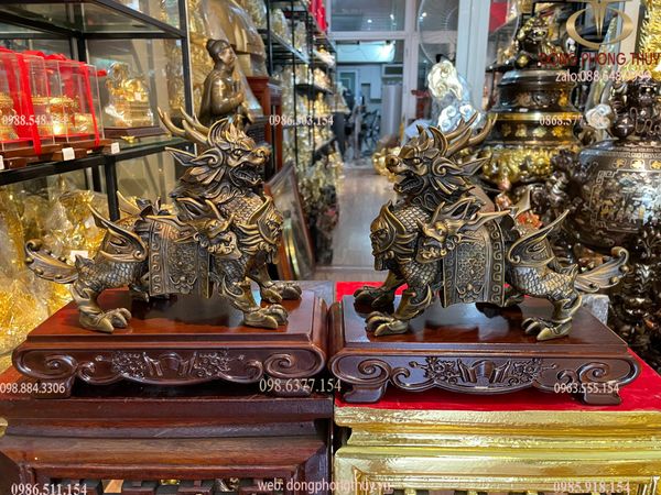 Đôi tỳ hưu phong thủy bằng đồng màu hun Cao 18 ngang 24 sâu 10 nặng 5kg